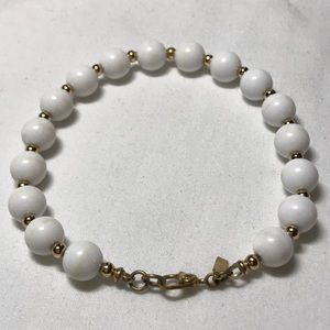 Monet white beaded bracelet